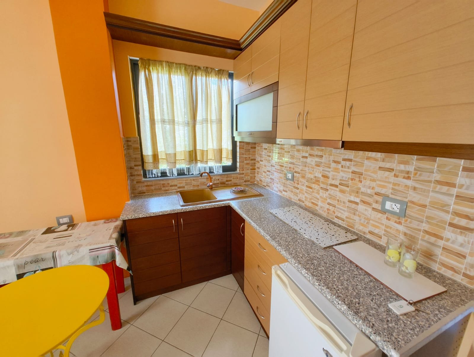 Kitche3nf